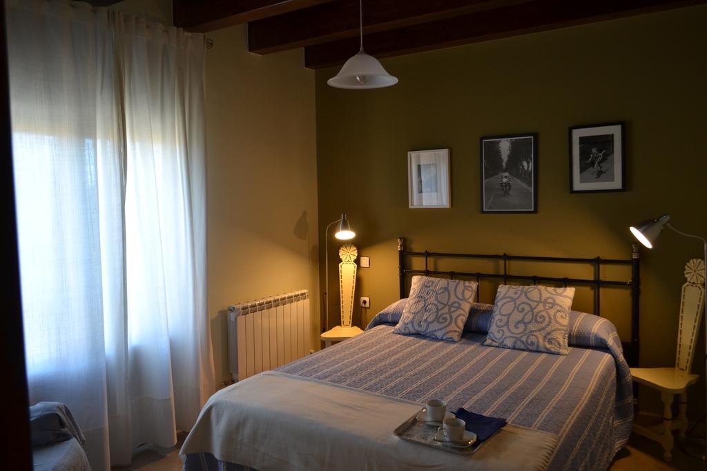 La Cantamora Hotel Rural Pesquera De Duero Ruang foto